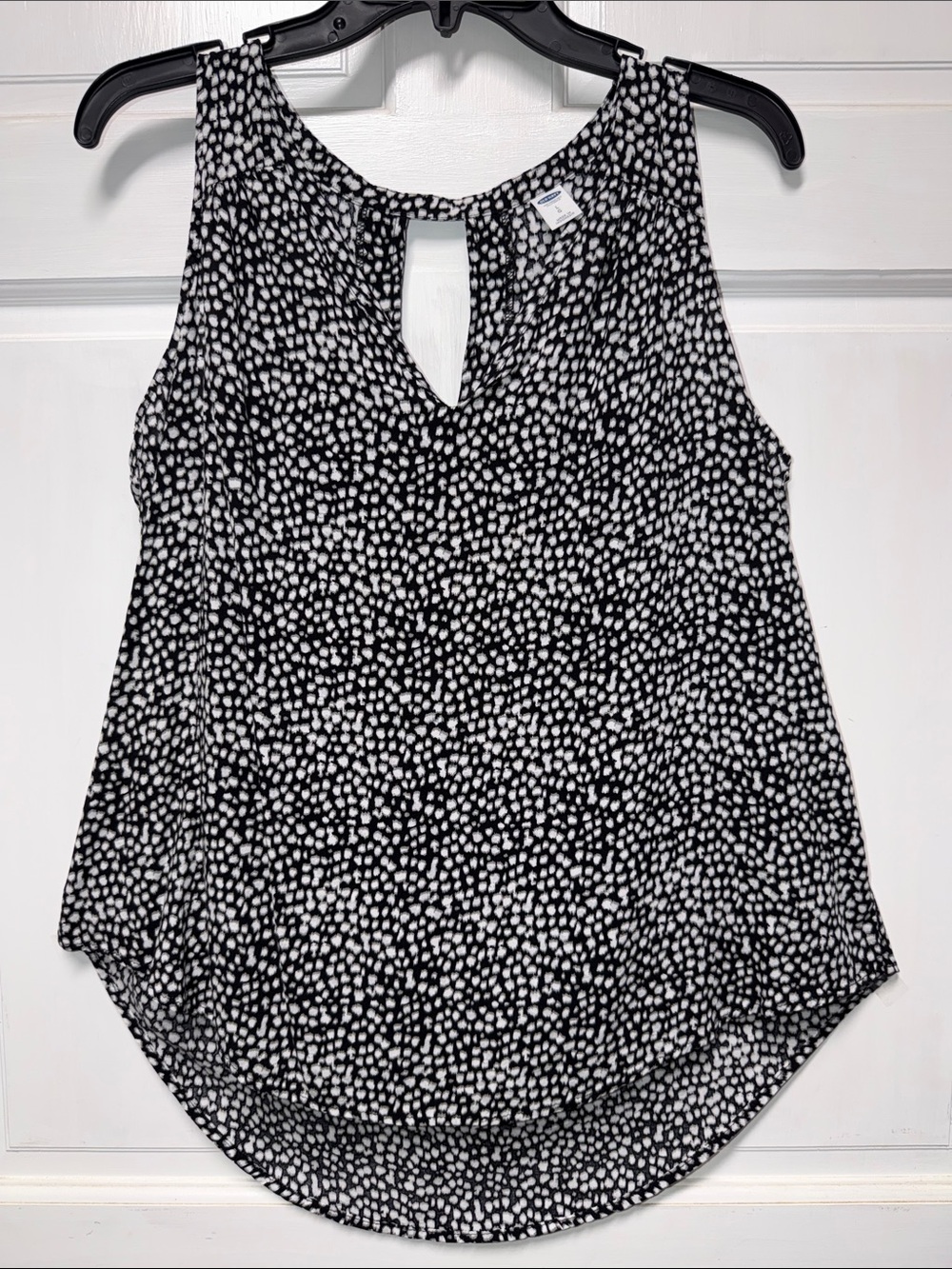 Old Navy Black and White Dot Keyhole Camisole